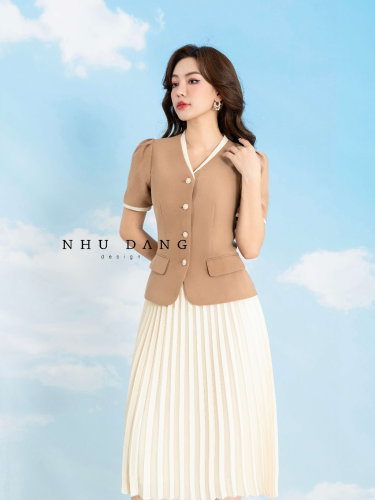 Vera Set_Half Sleeve Shirt+Pleated Skirt_NH112.9_Như Đặng Design Brand_เซตเสื้อเชิ้ตแขนสั้นและกระโปรงทำงานจับจีบสไตล์โมเดิร์น Vera