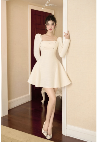 Tex Cream Square Neck Flared Mini Dress_FL131.20_FLANE Brand_เดรสบานสั้นสีครีม เดรสคอเหลี่ยมประดับหิน – วัสดุ: เท็กซ์ประดับเลื่อม รูปทรง: บานสั้น