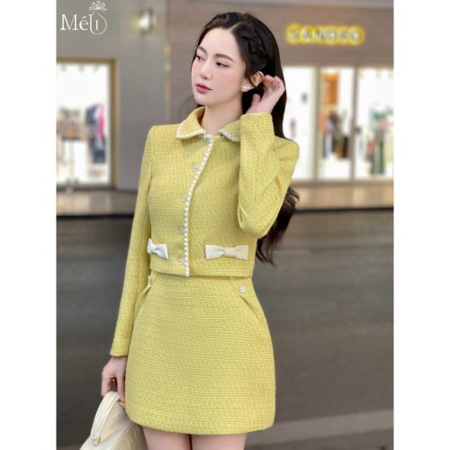 Yellow Tweed Jacket and Skirt Set_ME31.15_Méli Brand_เสื้อแจ็คเก็ตราตรีผ้าทวีตสีเหลือง โบว์สีครีม – ชุดราตรีผ้าทวีตสีเหลืองจับจีบ – ดีไซน์ Méli