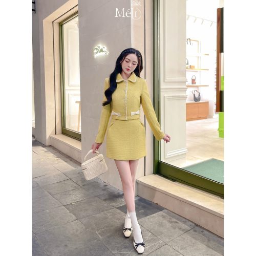 Yellow Tweed Jacket and Skirt Set_ME31.15_Méli Brand_เสื้อแจ็คเก็ตราตรีผ้าทวีตสีเหลือง โบว์สีครีม – ชุดราตรีผ้าทวีตสีเหลืองจับจีบ – ดีไซน์ Méli