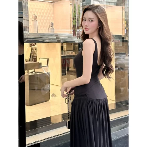 Mian Maxi Dress_JO202.33_Joven Brand_ชุดเดรสยางยืดผู้หญิง Mian พร้อมซี่โครงยืดหยุ่นสูง