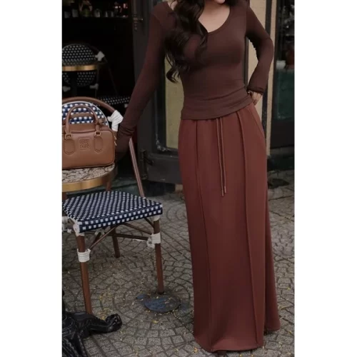 Teli Maxi Skirt_CO200.29_Cocobebe Brand_กระโปรงยาวทรงหางปลายางยืด