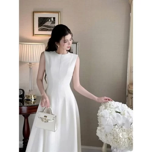 Anent Maxi Dress_CO200.33_Cocobebe Brand_ชุดเดรสยาวแขนกุดบาน