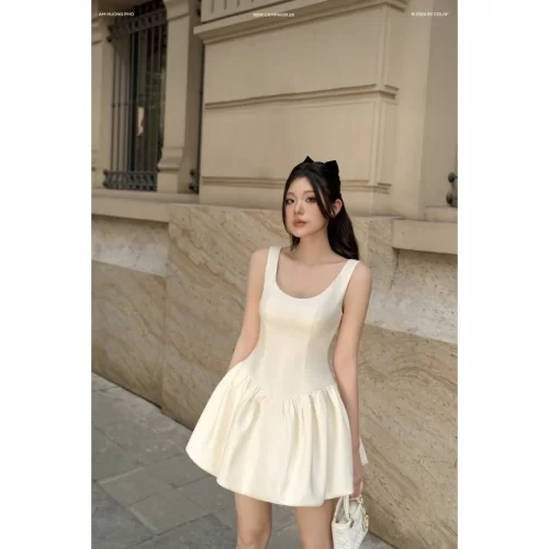 Flared Mini Dress_CO51.44_Colin Brand_ชุดเดรสสั้นสตรีมีรักแร้และหลังลึก