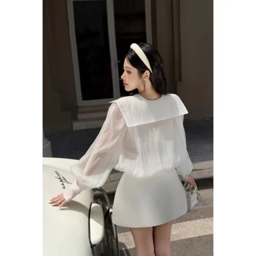 V Neck Long Sleeve Mini Dress_CO51.48_Colin Brand_เดรสสั้นผู้หญิงแขนยาวและคอเสื้อมีชายเสื้อทรงสี่เหลี่ยมคลุมทั้งตัว