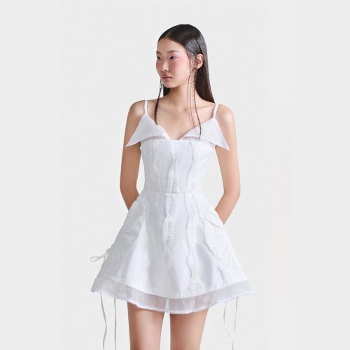 Leaf Whisper Mini Dress_DE37.35_DEAR JOSÉ Brand__เดรสสายเดี่ยวกระโปรงบานคอปกใบไม้