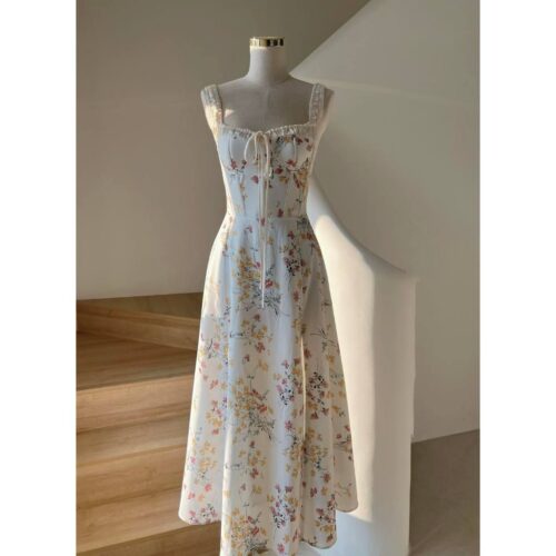 Brandy Flared Floral Pattern Maxi Dress_CL56.9_ClothesBar Brand_ชุดเดรสลายดอกมีซับใน